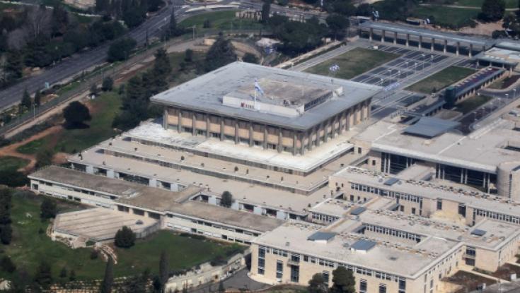 בני עקיבא בעד החוק להפללת צרכני הזנות