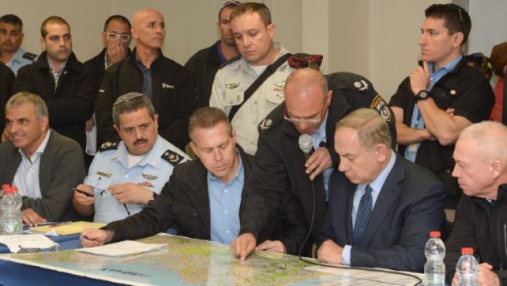 נתניהו וארדן סיכמו: בדיקות ידניות בהר הבית