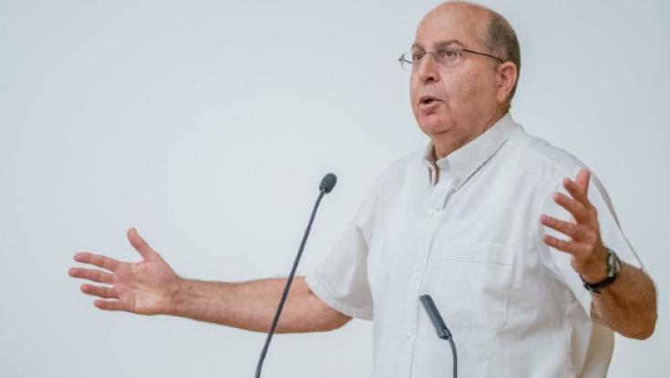 אחרי שהחרים את ההצבעה על אישור הסכמי אברהם: יעלון מסתער על משרה נחשקת באמירויות