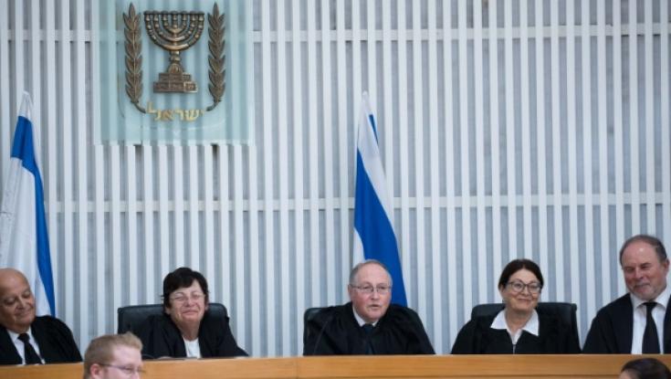 הזדמנות אחרונה? בג"ץ קבע דיון נוסף על פתיחת המרכולים בשבת