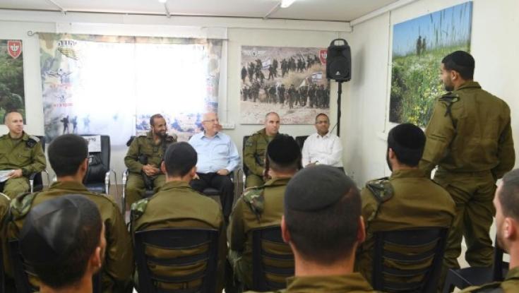 נשיא המדינה לחיילים החרדים: "לא ייתכן שמישהו ירים עליכם יד"
