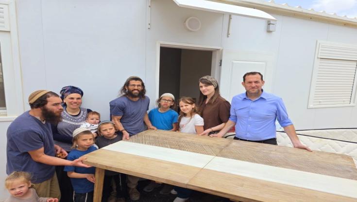חוזרים לשא-נור: המשפחות נכנסות לקראוונים, הישוב עולה לקרקע באופן רשמי