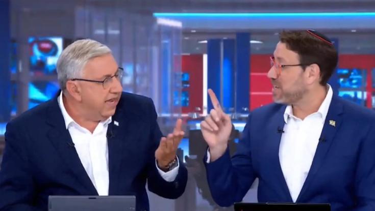 ברדוגו בכלל לא קלט כמה מגוחך הוא יצא. זה הרגיש כמו סאטירה