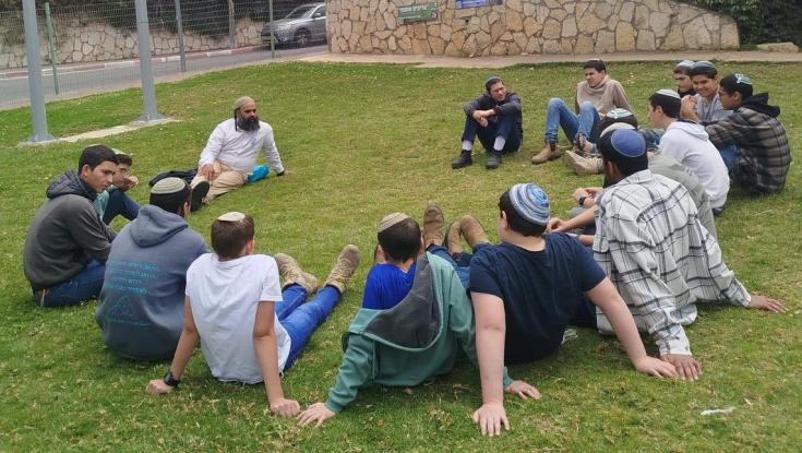 סרוג ותושב השומרון: המחנך שהגיע לגמר תחרות "המורה של המדינה"