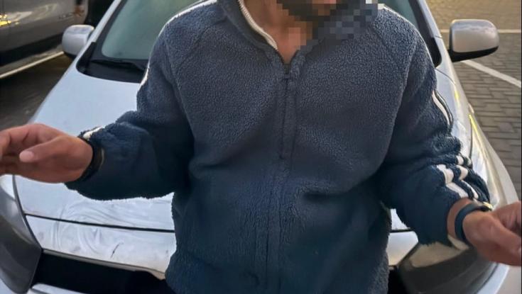 בדרך לתפילת שבת: לוחם מג"ב תפס על חם תושב רמאללה שניסה לגנוב רכב | צפו