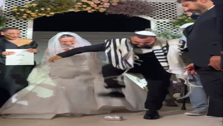 מרגש: רגע שבירת הכוס בחופה של אושר כהן ועדן פינס