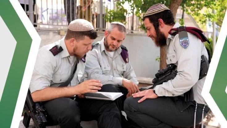 להנהיג, לפסוק, להשפיע: הצטרפו לדור הבא של הרבנות הצבאית