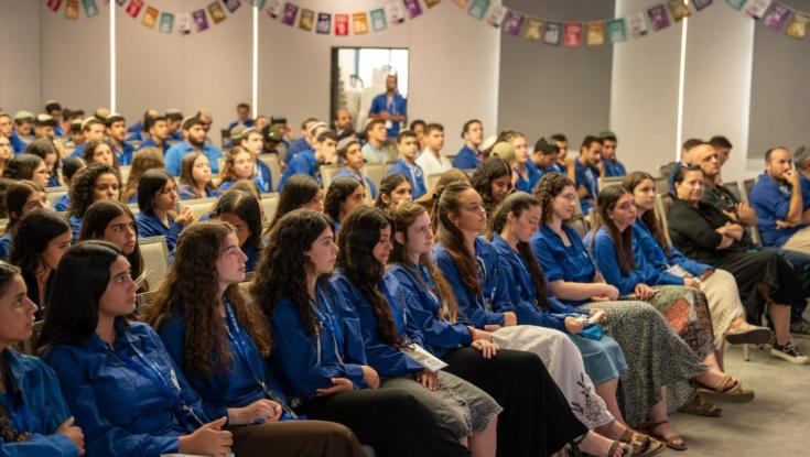 כדי שאף עולה לא יישאר לבד: התוכנית החדשה של תנועת עזרא
