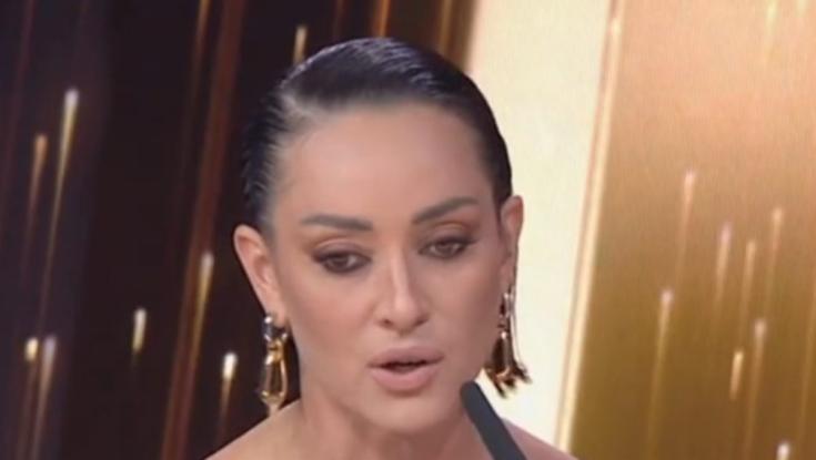 אנה ארונוב מתחננת: "אולי תצליחו לעזור לנו"