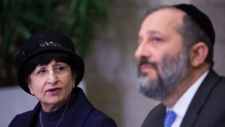 בנות הרב עובדיה מגבות את היועמ"שית ותוקפות את הנהגת ש"ס