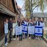 חברי המשלחת באושוויץ צילום: ביחד ערבים זה לזה חדשות