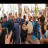 תלמידי הישיבה עם אחיו של מנגיסטו. צילום: כפיר אהרונוביץ חינוך