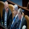 גלנט ולוין נאבקים על לבו של נתניהו צילום: יונתן סינדל/פלאש90 דעות