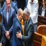 בנט ולפיד, ראש בראש צילום: Olivier Fitoussi/Flash90 חדשות