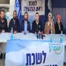 ראש המועצה דגן בלשכתבו בחווארה צילום: ללא ביטחון