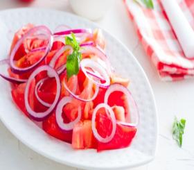 סלט עגבניות שמח צילום: shutterstock