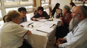 לומדים לחידון התנ"ך צילום: יחצ חדשות