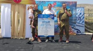 דגן ומפקד החטיבה צילום: רועי חדי חדשות