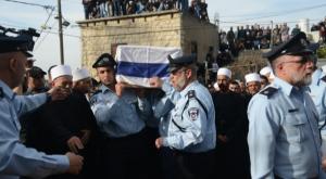 הלווייתו של השוטר זידאן סייף ז"ל צילום: פלאש 90 חדשות
