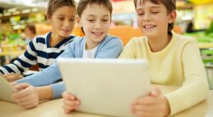 צילום: shutterstock הורים וילדים