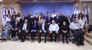 התמונה המסורתית עם משיאי המשואה צילום: דוברות הכנסת, יצחק הררי ברנז'ה