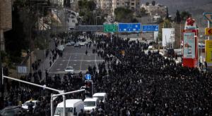 ההלוויה הראשונה מבין השתיים אמש צילום: יונתן זינדל, פלאש 90 חדשות