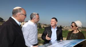 אדלשטיין עם אלון ודילמוני צילום: מועצת יש"ע חדשות