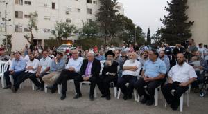 משתתפי הטקס צילום: אלישמע סנדמן ברנז'ה