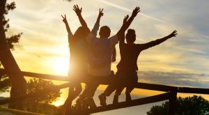  צילום: shutterstock הורים וילדים