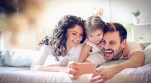  צילום: shutterstock הורים וילדים