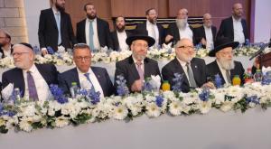 יונתן פולארד יחד עם ראש ישיבת מרכז הרב והרב הראשי צילום: כיפה ברנז'ה