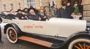השר גולדקנופף בפראג, אירוע של חסידות גור |   צילום: מרדכי הלפרין ברנז'ה