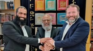 הרב לונדין, הרב פיינה והרב שאוליאן,  צילום:  ליאור שלוס  ברנז'ה