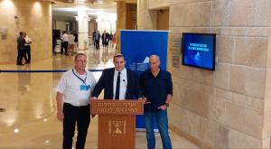 נציגי הבית היהודי מגישים את הרשימה צילום: ללא חדשות