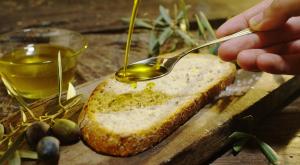 שמן זית, אילוסטרציה צילום: shutterstock אוכל