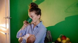 אמא עייפה, אילוסטרציה צילום: shutterstock הורים וילדים