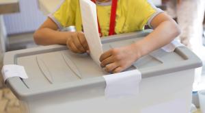  צילום: shutterstock הורים וילדים