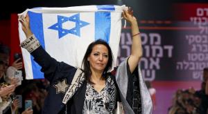 ליהיא לפיד והשמלה המדוברת צילום: haydonperrior ברנז'ה
