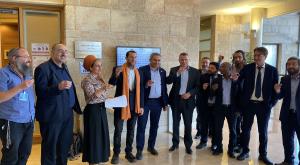 חברי הכנסת לאחר אישור החוק בוועדת חוץ וביטחון צילום: ללא חדשות