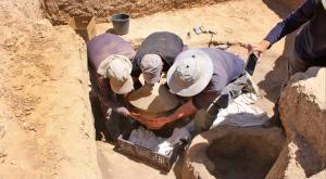 החוקרים בשטח צילום: דוידה דגן, רשות העתיקות חדשות
