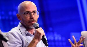 מולי שגב, תוקף את גלייזר צילום: פלאש 90 ברנז'ה