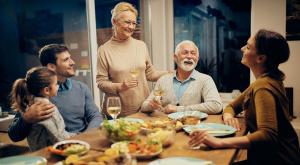  צילום: shutterstock הורים וילדים