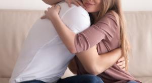 מה לעשות? צילום: fizkes,Shutterstock הורים וילדים