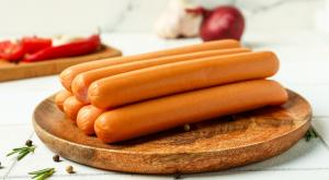 נקניקיות צילום: Pixel-Shot,Shutterstock אוכל
