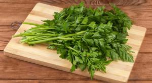 פטרוזיליה צילום: anmbph,Shutterstock לייף סטייל