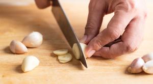שום צילום: Nungning20,Shutterstock אוכל