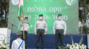מפקד יחידת 8200, הראשון משמאל צילום: דובר צה"ל חדשות