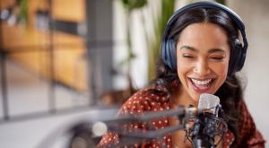 פודקאסט, אילסוטרציה צילום: Rido,Shutterstock טכנולוגיה