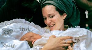 אלמנתו של הרב נערן ז"ל צילום: יצחק הרץ חדשות