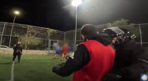 המעצר במהלך המשחק צילום: דוברות המשטרה, צילום מסך חדשות